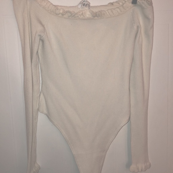 Off the shoulder bodysuit - Picture 1 of 1